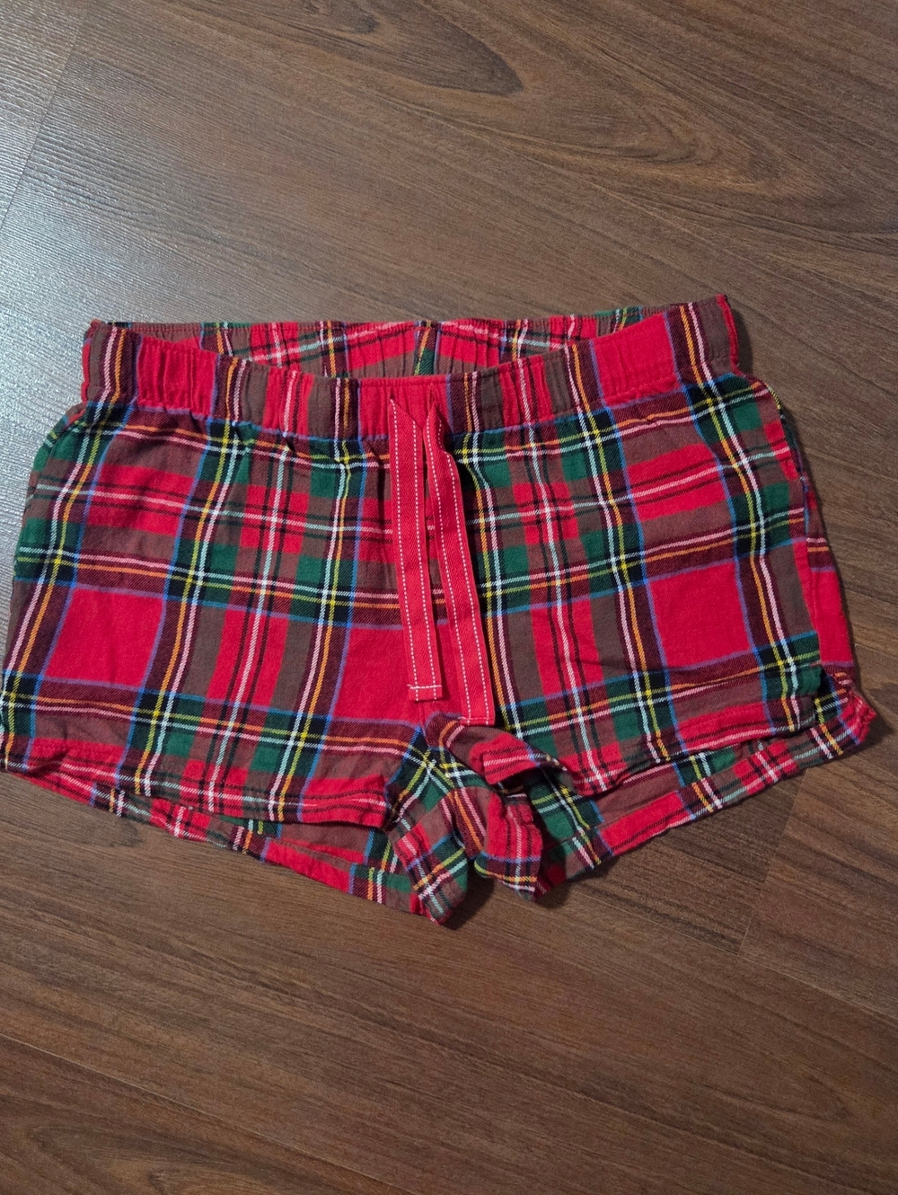 Old Navy Red Plaid Women’s Pajama Shorts